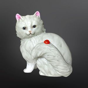Ladybug Kitten Love Collectible Figurine, Ceramic, Vintage - (1990's)